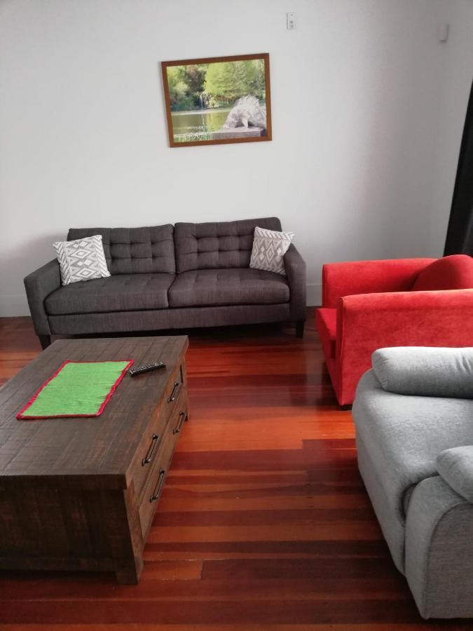 Mill Lodge Hamilton Esterno foto