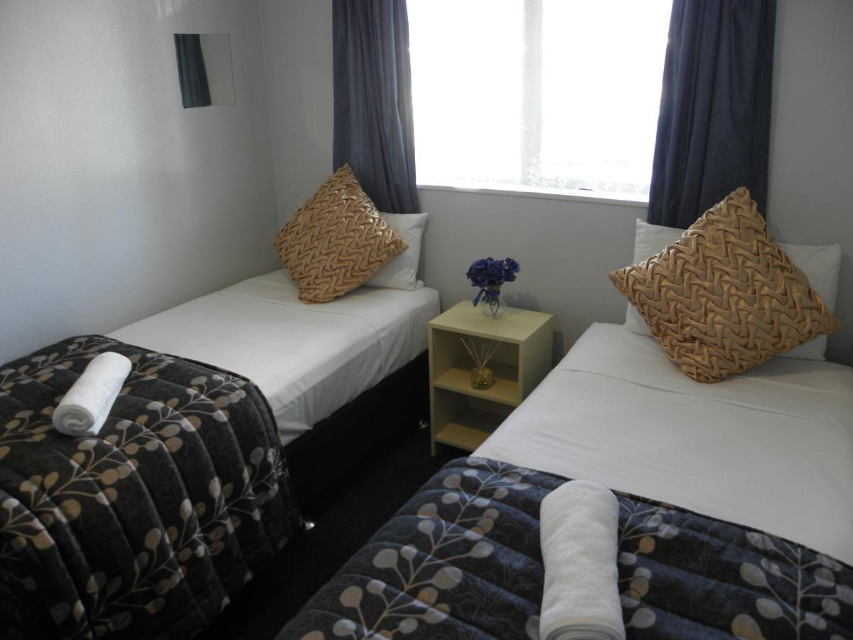 Mill Lodge Hamilton Esterno foto